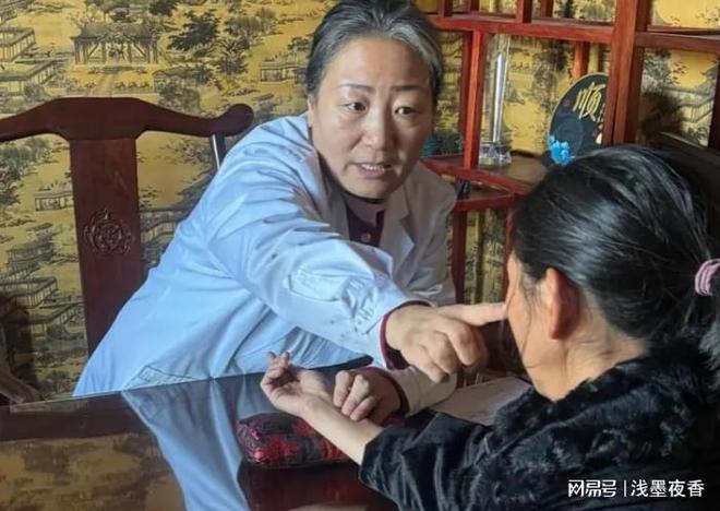 李银风：特发性震颤患者的救星CQ9电子平台中医执业医师(图1)